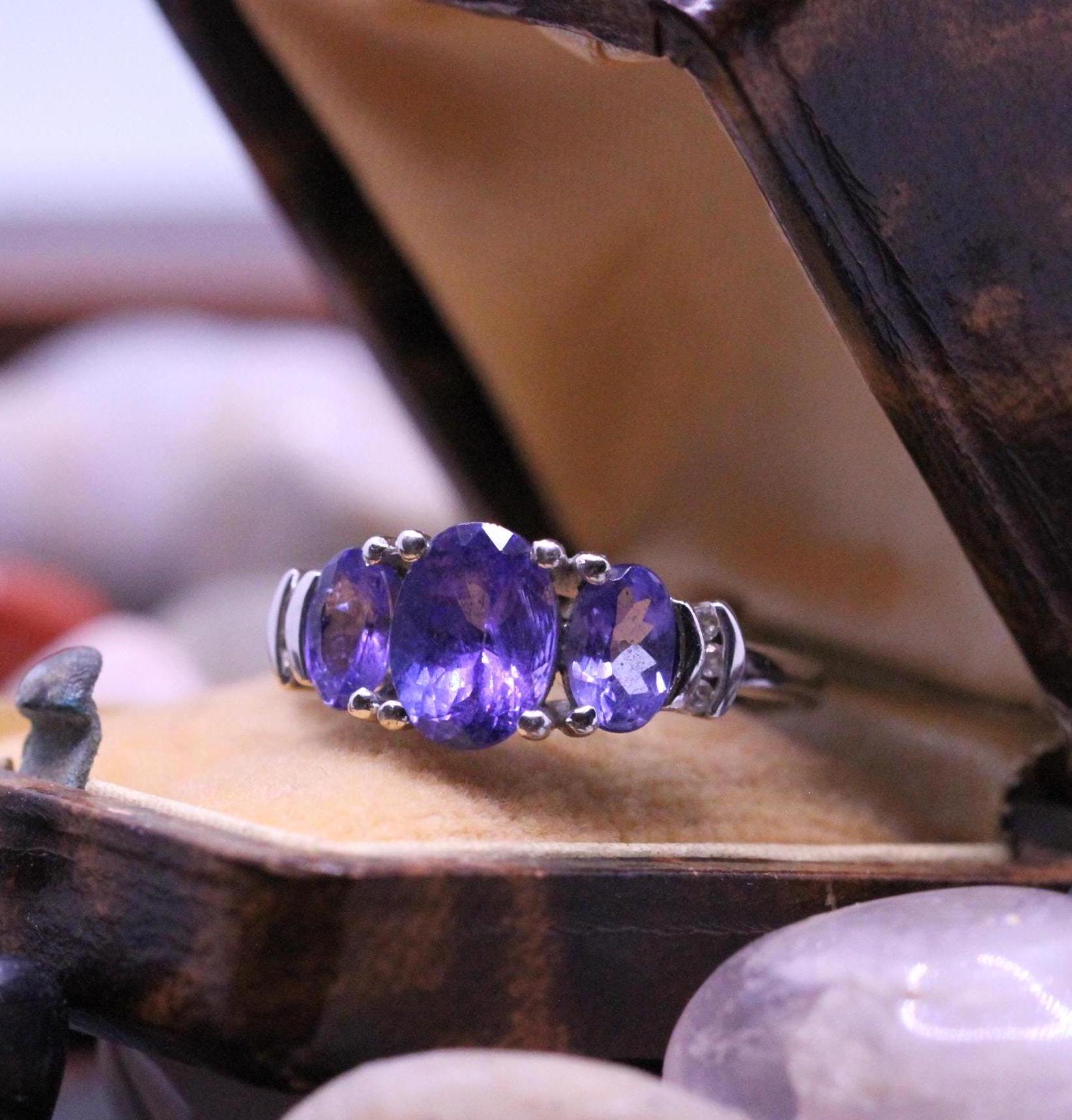 Tansanit-Diamant-Ring in 375/9K Gold, Harry Ivens von ViselaJewelry