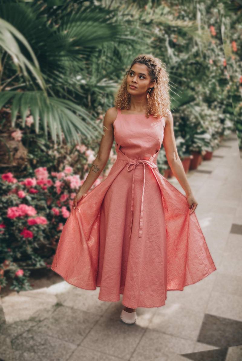 Handgemachtes Vintage Leinen Doppel-Wickelkleid Rosa Midi Kleid, Sommerkleidung von VisibleArt