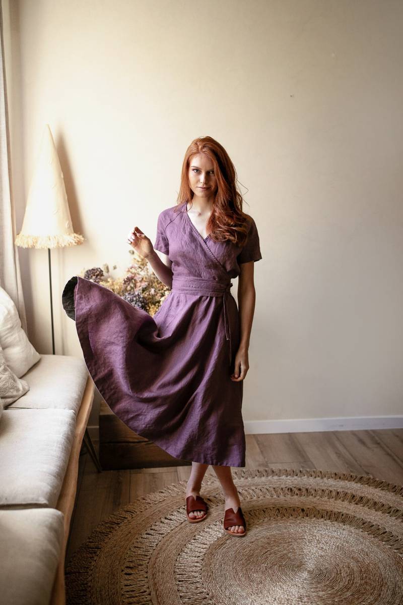 Lila Leinen Midi Kleid, Sommerkleid Mit Taschen von VisibleArt