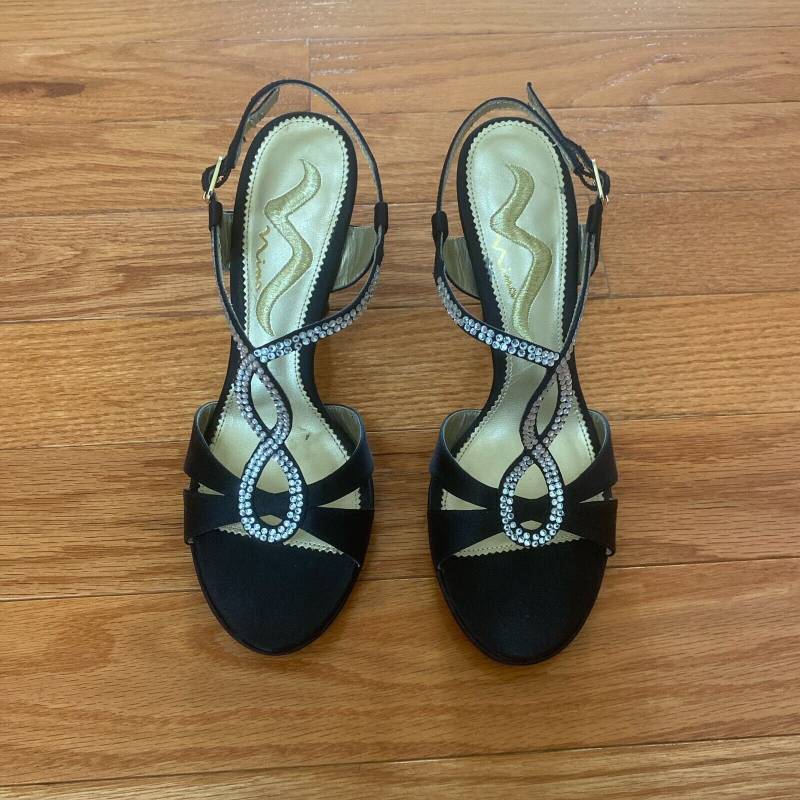 Nina Damen Schwarz Und Silber Strass Riemen Absätze Formelle Anzug Schuhe Größe 8 Nina Damen Schwarz Und Silber Strass Riemen Absätze Formelle Anzug Schuhe Größe 8 von VistaTrove