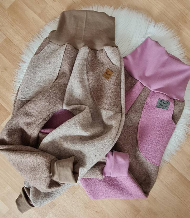 Visuell Design - 2 Farbig Walkhose Bunt Geopatch Kinder Walkloden von VisuellDesign