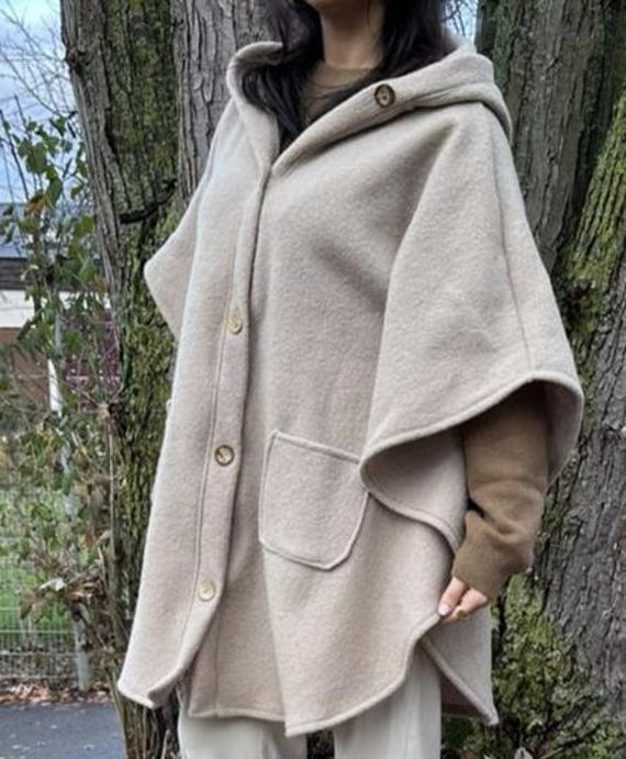 Visuell Design Damen Capes Poncho Aus Walk - Wintermantel Umhang Viele Farben von VisuellDesign
