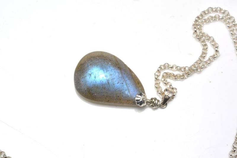 Blauen Blitz Labradorit Halskette - Natürlicher Edelstein Anhänger Drop Schmuck Handgemachte Stein Kette Blauen Blitz Labradorit Halskette - Natürlicher Edelstein Anhänger Drop Schmuck Handgemachte Stein Kette von VitaGems