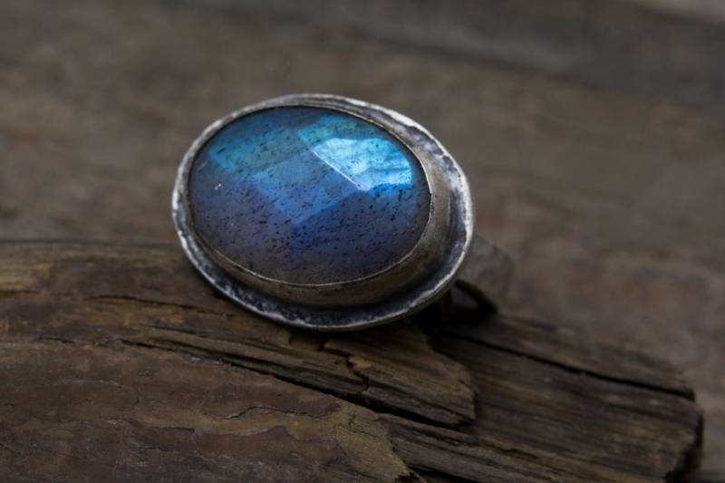 Blitz Labradorit Ring - Handgemachte Lünette Set Edelstein-Ring Facette Stein Schmuck Sterling Silberring Natürlichen Edelstein Größe 6-11 Blitz Labradorit Ring - Handgemachte Lünette Set Edelstein-Ring Facette Stein Schmuck Sterling Silberring Natürlichen Edelstein Größe 6-11 von VitaGems