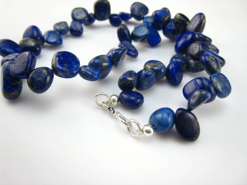 Lapislazuli Kleine Nuggets Halskette von VitaGems