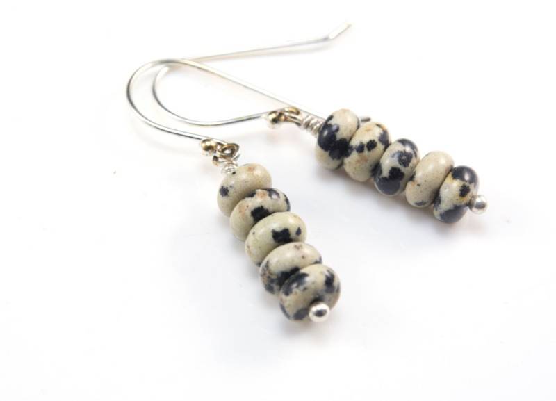 Schwarz Und Weiss Dalmatiner Jaspis Ohrringe - Edelstein Rondelle Schmuck Sterling Silber Schwarz Und Weiss Dalmatiner Jaspis Ohrringe - Edelstein Rondelle Schmuck Sterling Silber von VitaGems
