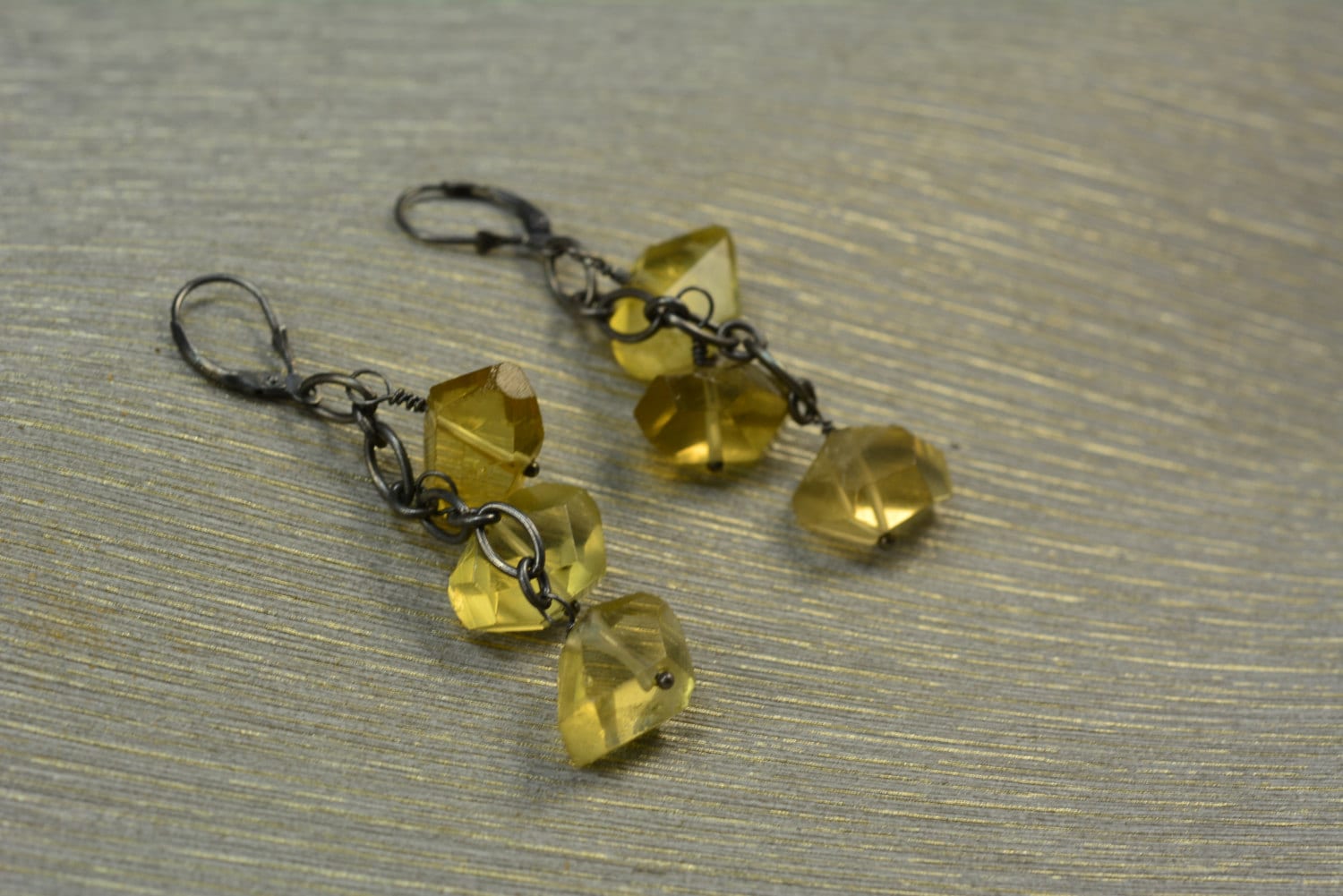Zitrone Quarz Ohrringe, Edelstein Baumelnohrringe, Gelbe Sterling Nuggets Stein Hebel Zurück Ohrringe Zitrone Quarz Ohrringe, Edelstein Baumelnohrringe, Gelbe Sterling Nuggets Stein Hebel Zurück Ohrringe von VitaGems