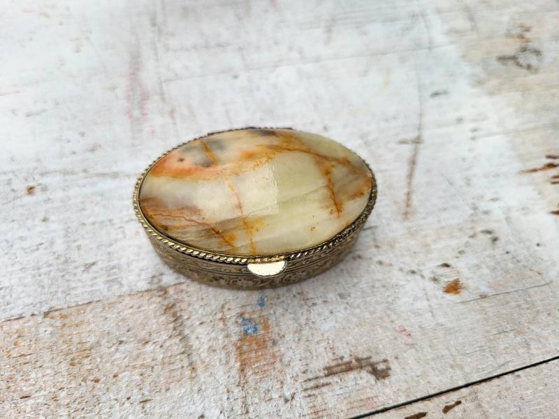 Marmorierte Pillendose Vintage Marmorierte Pillendose Vintage von VitaMonella