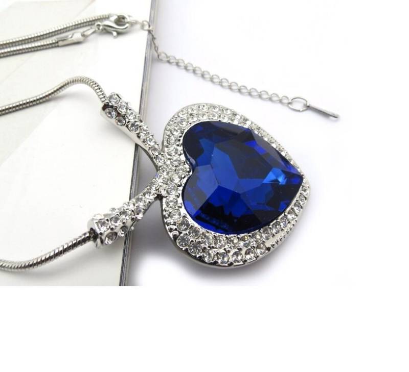 Neue Halskette Herz Des Ozean Kristall Strass Sea Star Anhänger Kette Schmuck Weihnachtsgeschenk Neue Halskette Herz Des Ozean Kristall Strass Sea Star Anhänger Kette Schmuck Weihnachtsgeschenk von Vitaminchik321