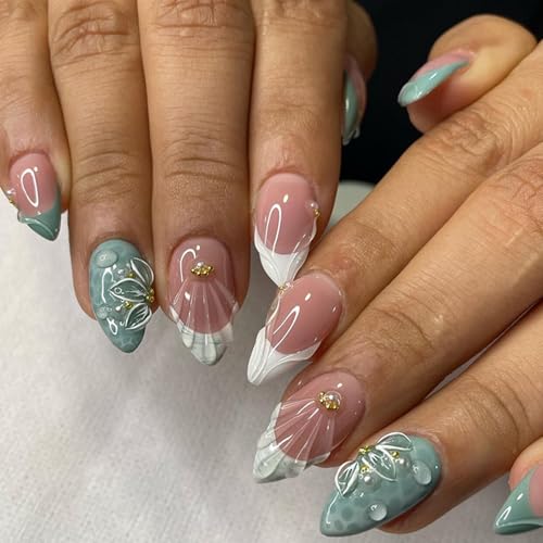 Viugex 24Pcs Nägel Zum Aufkleben Mandel, Mittel French Press on Nails, Glänzend Grün Kamelie Kunstnägel Zum Aufkleben mit Perle, Handgefertigte Acryl Künstliche Fingernägel für Frauen Mädchen Maniküre Viugex 24Pcs Nägel Zum Aufkleben Mandel, Mittel French Press on Nails, Glänzend Grün Kamelie Kunstnägel Zum Aufkleben mit Perle, Handgefertigte Acryl Künstliche Fingernägel für Frauen Mädchen Maniküre von Viugex