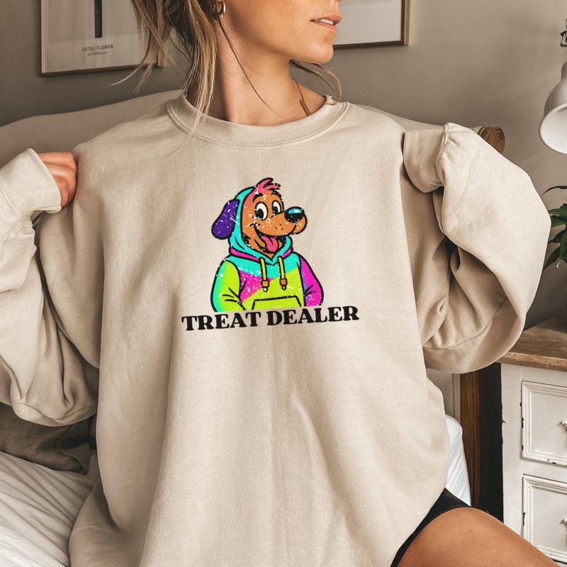 Treat Dealer Sweatshirt Retro Hunde Grafik Pullover Lustiger Hundewanderer Geschenk Bunt 90Er Jahre Hoodie Hund Mama Herbst Haustier Liebhaber von VivaLeya