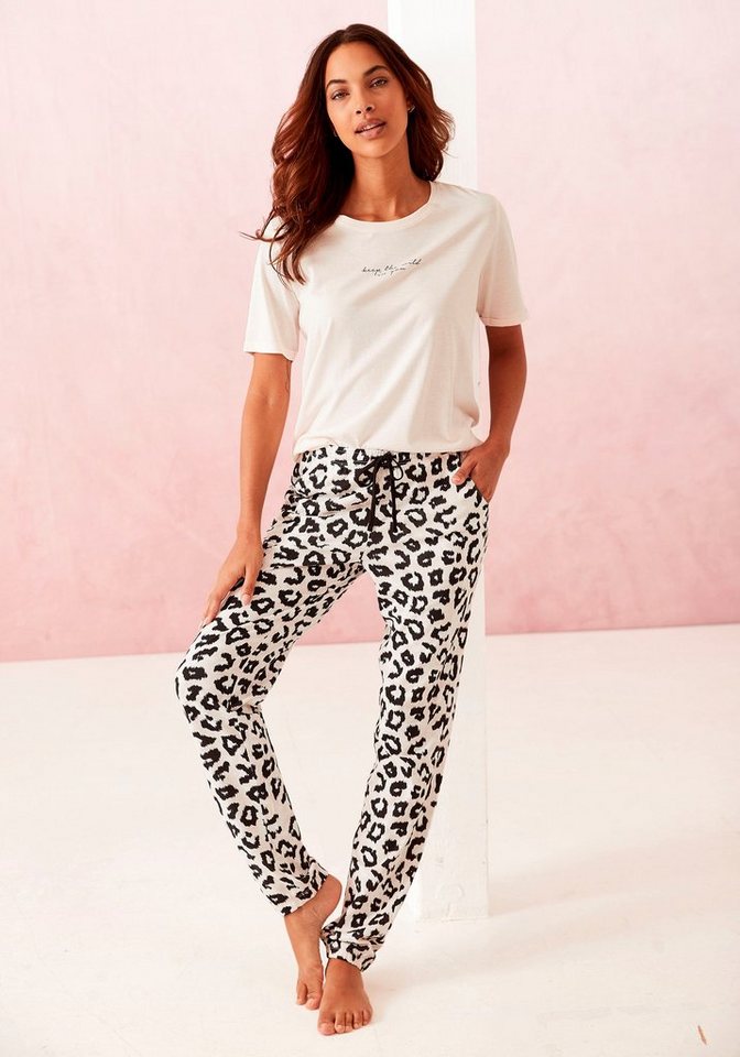 Vivance Dreams Pyjama mit Animalprint von Vivance Dreams