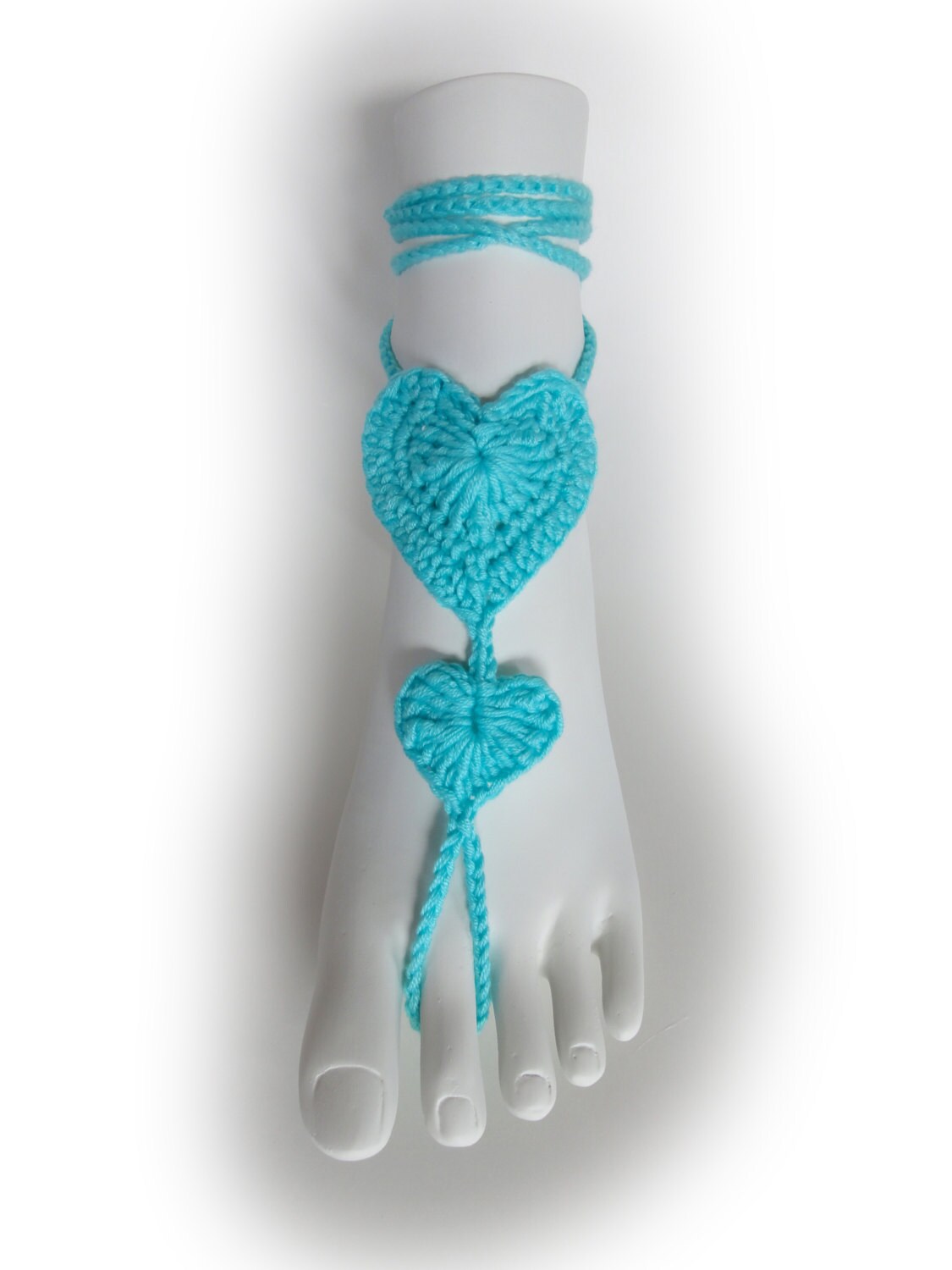 Ausverkauf Sofort Lieferbar Herz-Fuß-Schmuck. Aqua Blau Häkeln Barfuss Sandalen. Strand Hochzeit Braut-Accessoire. Set Von 2 Stück von VividBear