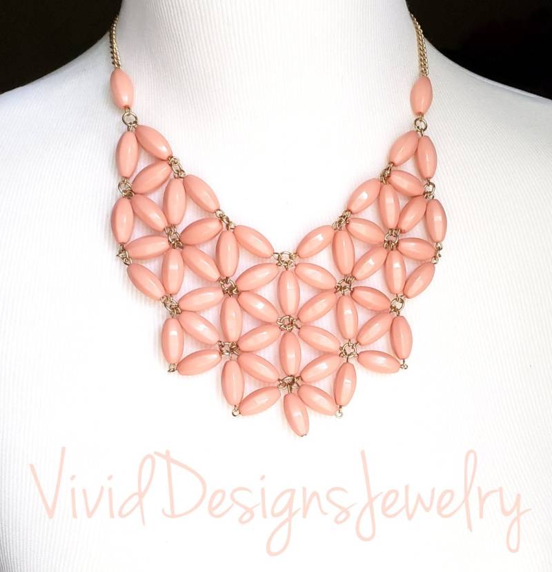 Lachs Rosa Bib Statement Halskette - Bubble Pfirsich Koralle Bienenwabe Bibb Lachs Rosa Bib Statement Halskette - Bubble Pfirsich Koralle Bienenwabe Bibb von VividDesignsJewelry
