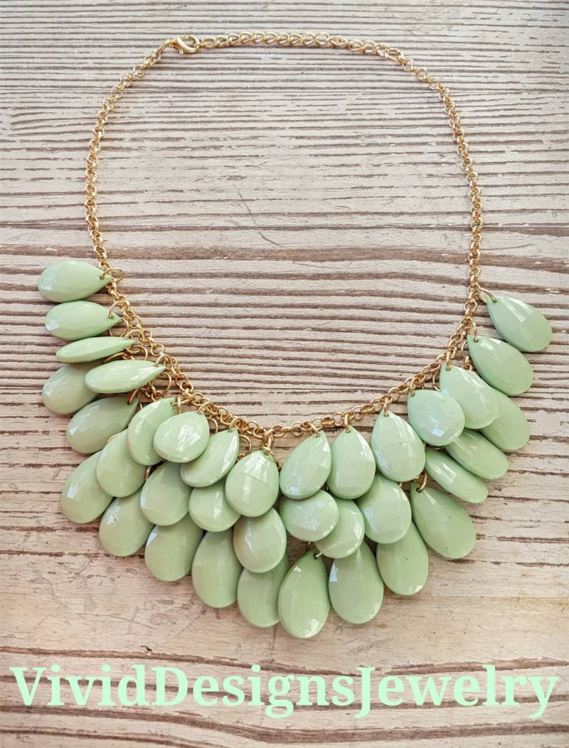Minze Statement Halskette Minze Statement Halskette von VividDesignsJewelry