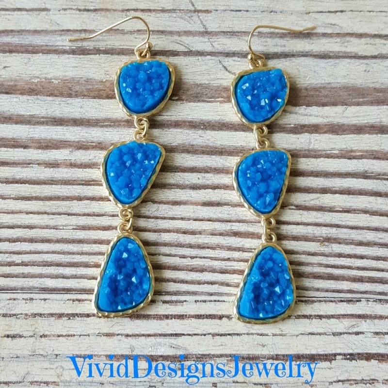 Saphir Blaue Statement Ohrringe - Sapphire Layered Schmuck Druzy Stein Saphir Blaue Statement Ohrringe - Sapphire Layered Schmuck Druzy Stein von VividDesignsJewelry