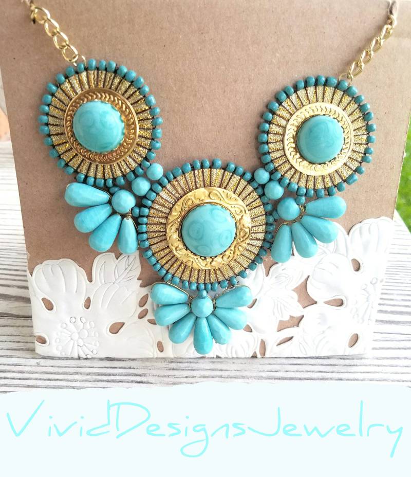 Türkis Bib Blase Statement Halskette - Chunky Medaillon Kugel Blau Bold Türkis Bib Blase Statement Halskette - Chunky Medaillon Kugel Blau Bold von VividDesignsJewelry