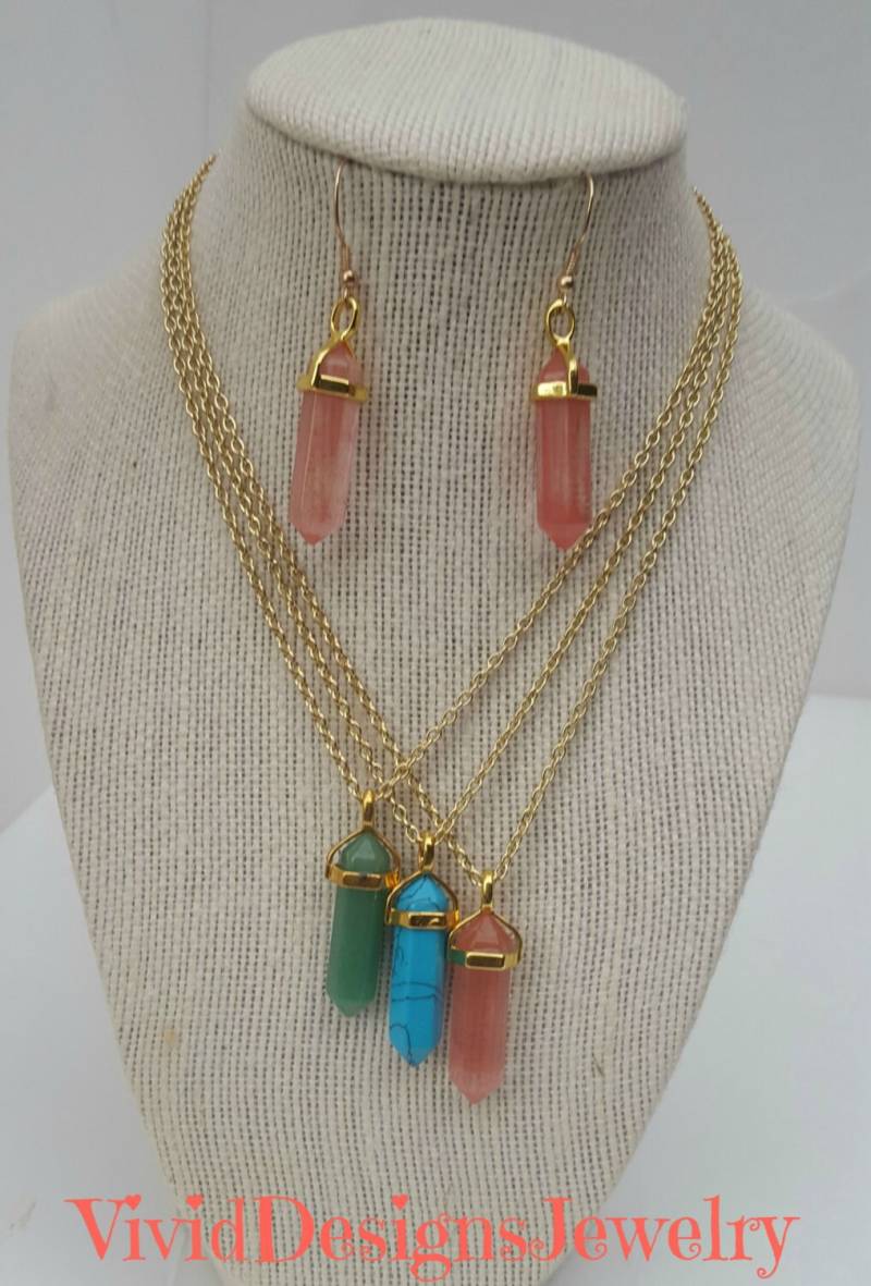 Türkis Koralle Und Grün Multi Color Quarz Briolette Drop Statement Halskette Ohrring Set Türkis Koralle Und Grün Multi Color Quarz Briolette Drop Statement Halskette Ohrring Set von VividDesignsJewelry