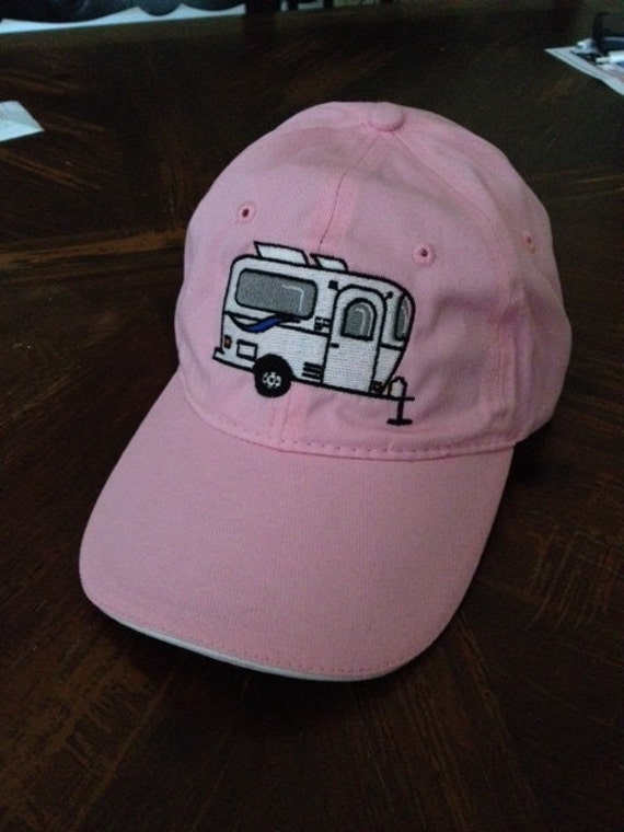 Casita Anhänger Pink Baseball Hut ~ Schelme Camping Ausrüstung~ Geschenk Für Mama~ Casita Anhänger Pink Baseball Hut ~ Schelme Camping Ausrüstung~ Geschenk Für Mama~ von VividDogStudios