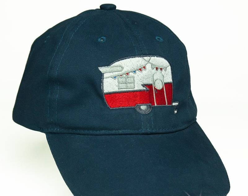 Rot Und Weiß Shasta Camper ~ Geschenk Geburtstagsgeschenke Für Sie Rot Und Weiß Shasta Camper ~ Geschenk Geburtstagsgeschenke Für Sie von VividDogStudios