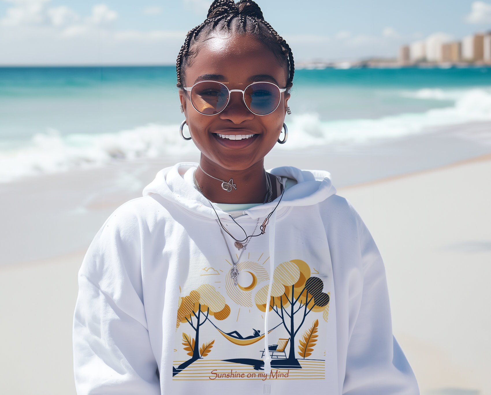 Europe - Hooded Sweatshirt Sunshine On My Mind. Summer, Beach. Gift For Her & Him. Afro Design von VividVibePOD