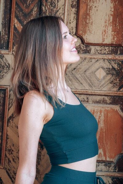 Vivien Joy Farrah Basic Crop Top von Vivien Joy