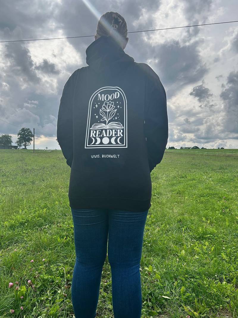 Hoodie „Mood Reader" von Vivisbuchwelt