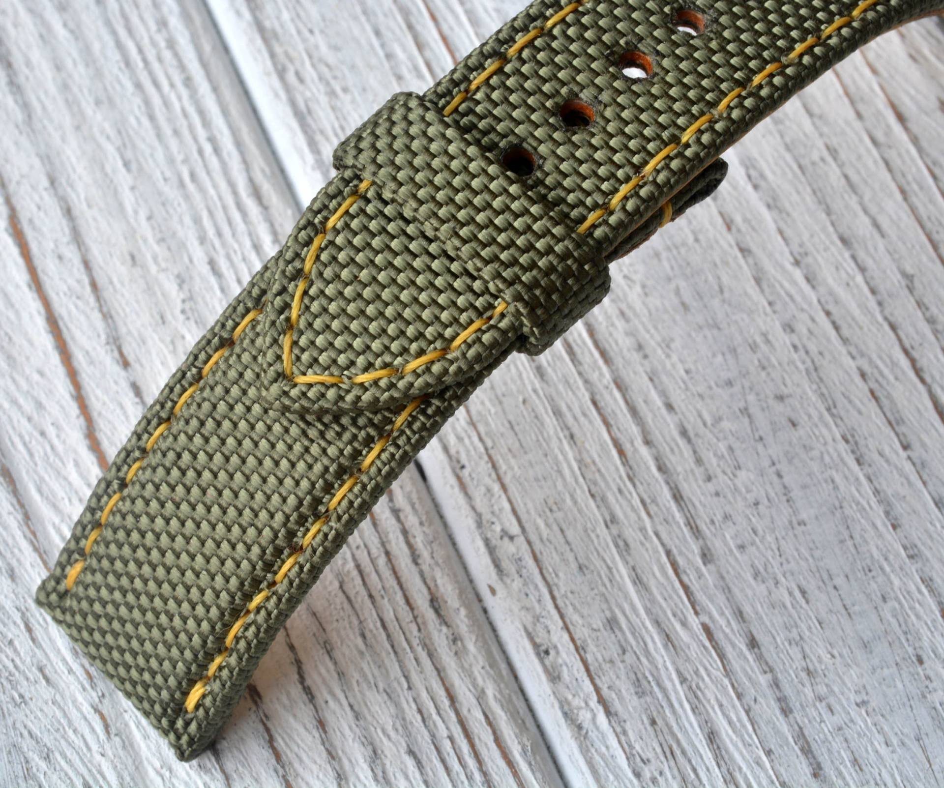 Ersatz Olivgrünes Nylon Canvas Uhrenband Komplettierbar Breitling Omega Rolex 24 Mm 22 20 Personalisiert Jede Größe Und Länge Ersatz Olivgrünes Nylon Canvas Uhrenband Komplettierbar Breitling Omega Rolex 24 Mm 22 20 Personalisiert Jede Größe Und Länge von VladStraps