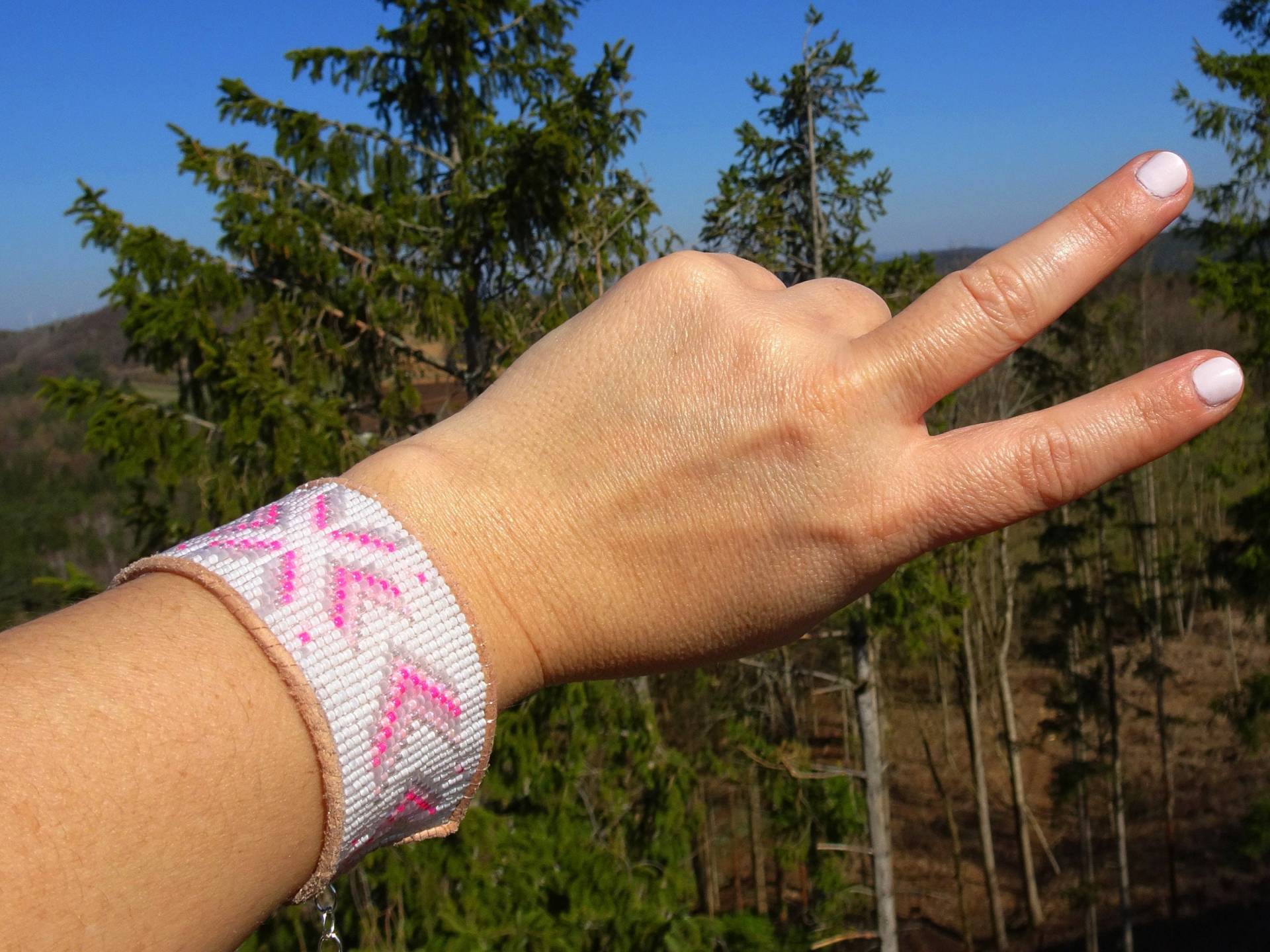 Hippie Armband Weiß Neonpink von VoegelchenShop
