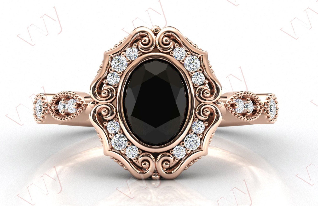 Antiker Schwarzer Onyx Verlobungsring Oval Cut Art Deco Ehering Filigraner Stil Ring Unikat Hochzeitstag von VogueJewelStudio