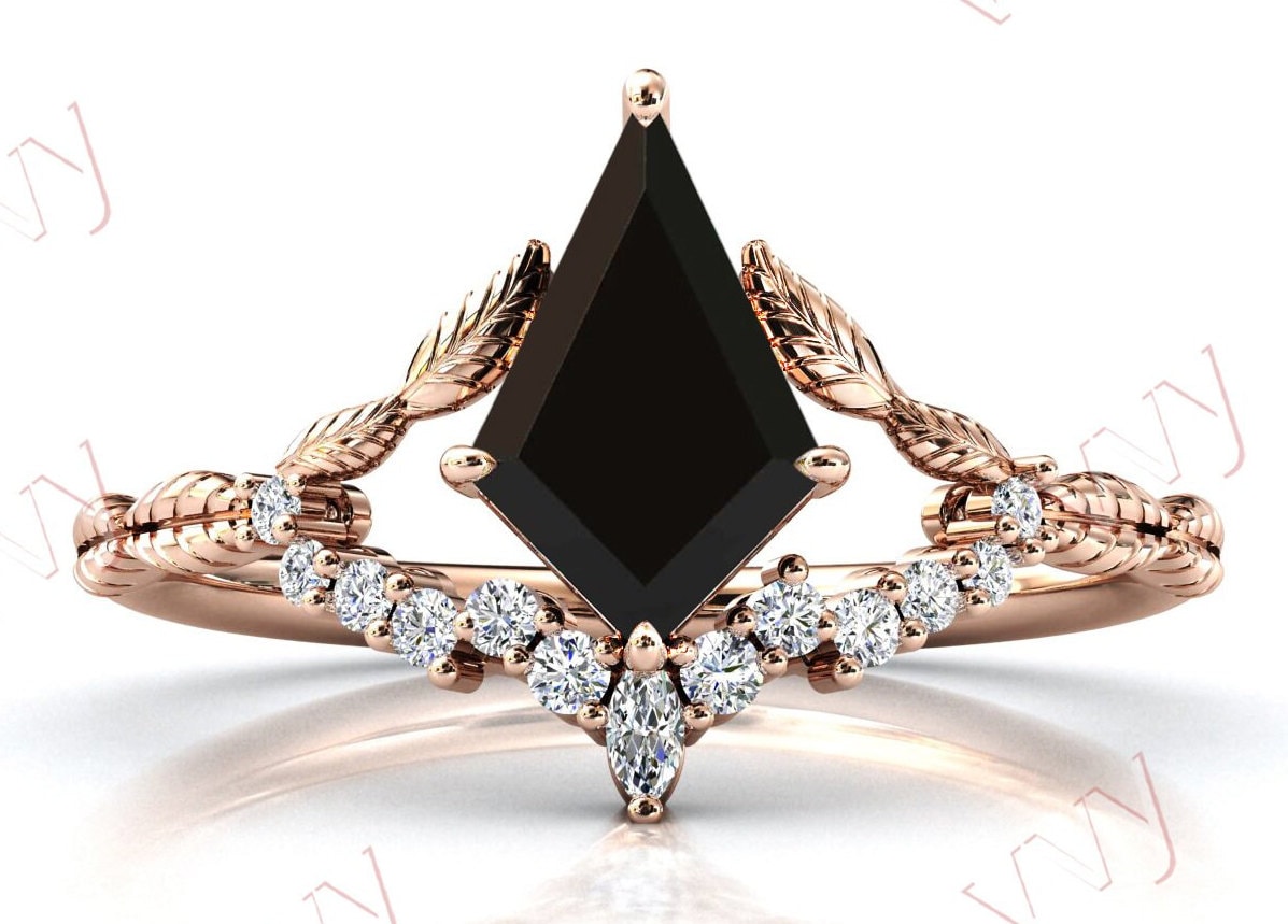 Kite Shaped Black Onyx Verlobungsring Art Deco Blatt Stil Ring Antik Schwarz Ehering Edelstein Geschenk Für Frauen von VogueJewelStudio