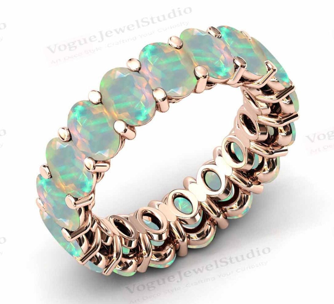 Natürlicher Opal Eternity Band Für Frauen 14K Gold Verlobungsband Roségold Hochzeitsband Jahrestag Geschenk Sie von VogueJewelStudio