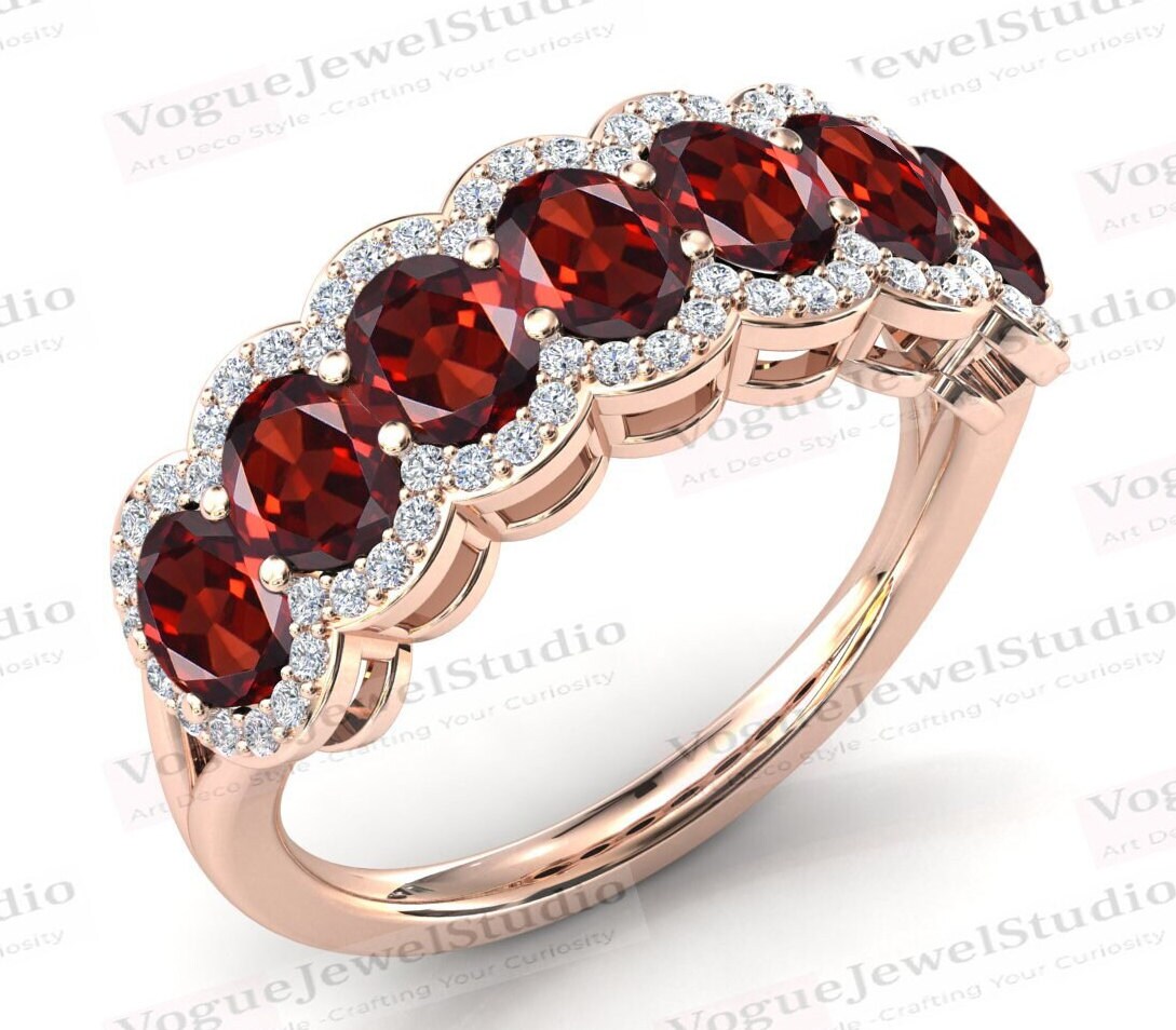 Rotes Granat Eternity Band Für Frauen Art Deco Verlobungsring Halb Eternity 14K Gold Hochzeitsband Jahrestag Geschenk Sie von VogueJewelStudio