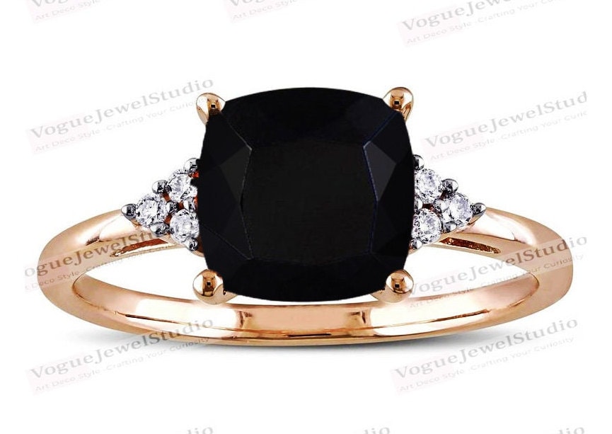 Schwarzer Onyx Verlobungsring Für Frauen Art Deco Ehering 14K Gold Schwarzer Hochzeitsring von VogueJewelStudio