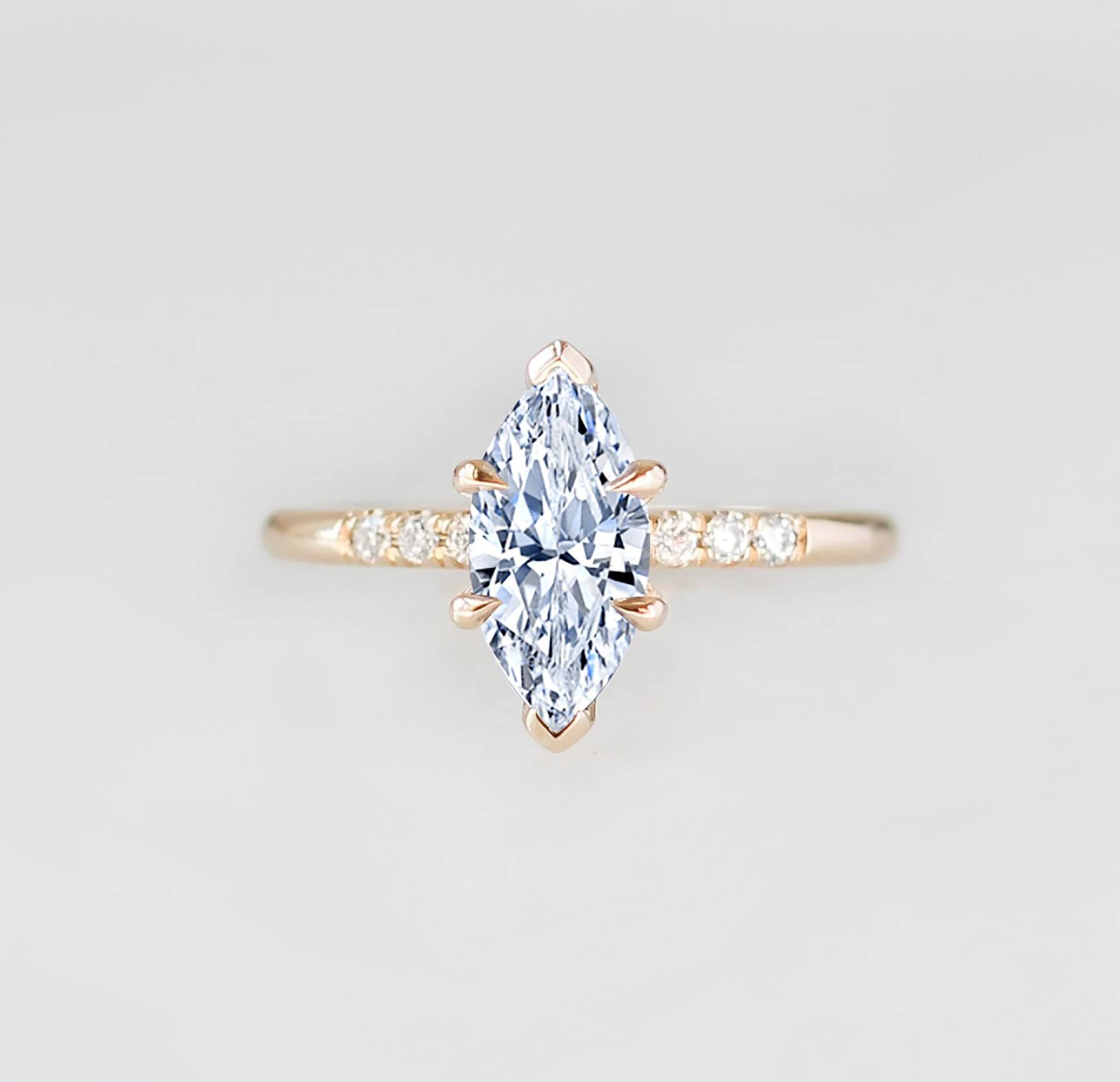 sterling Silberring Mit Marquise-Schliff 1.50 Ct Moissanit Verlobungsring von VogueRenoirJewels