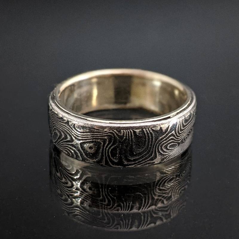 Ehering Damaststahlring - 8 Mm Schmuck Silberring Schwarz Rinr von Volderworkshop