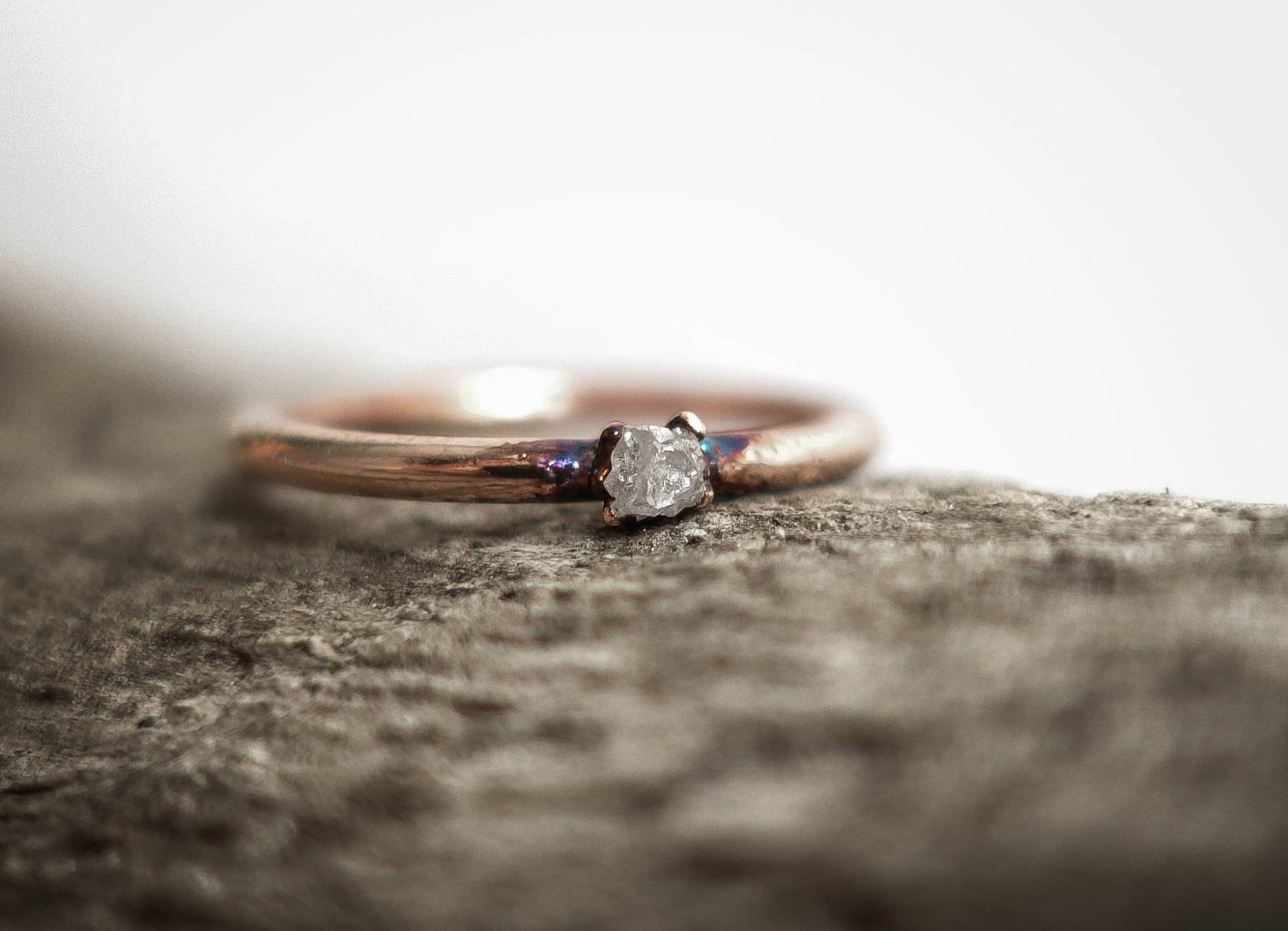 Weißer Diamant Kupfer Ring/Naturstein Rohedelstein Unikat Weißer Diamant Kupfer Ring/Naturstein Rohedelstein Unikat von Volucelle