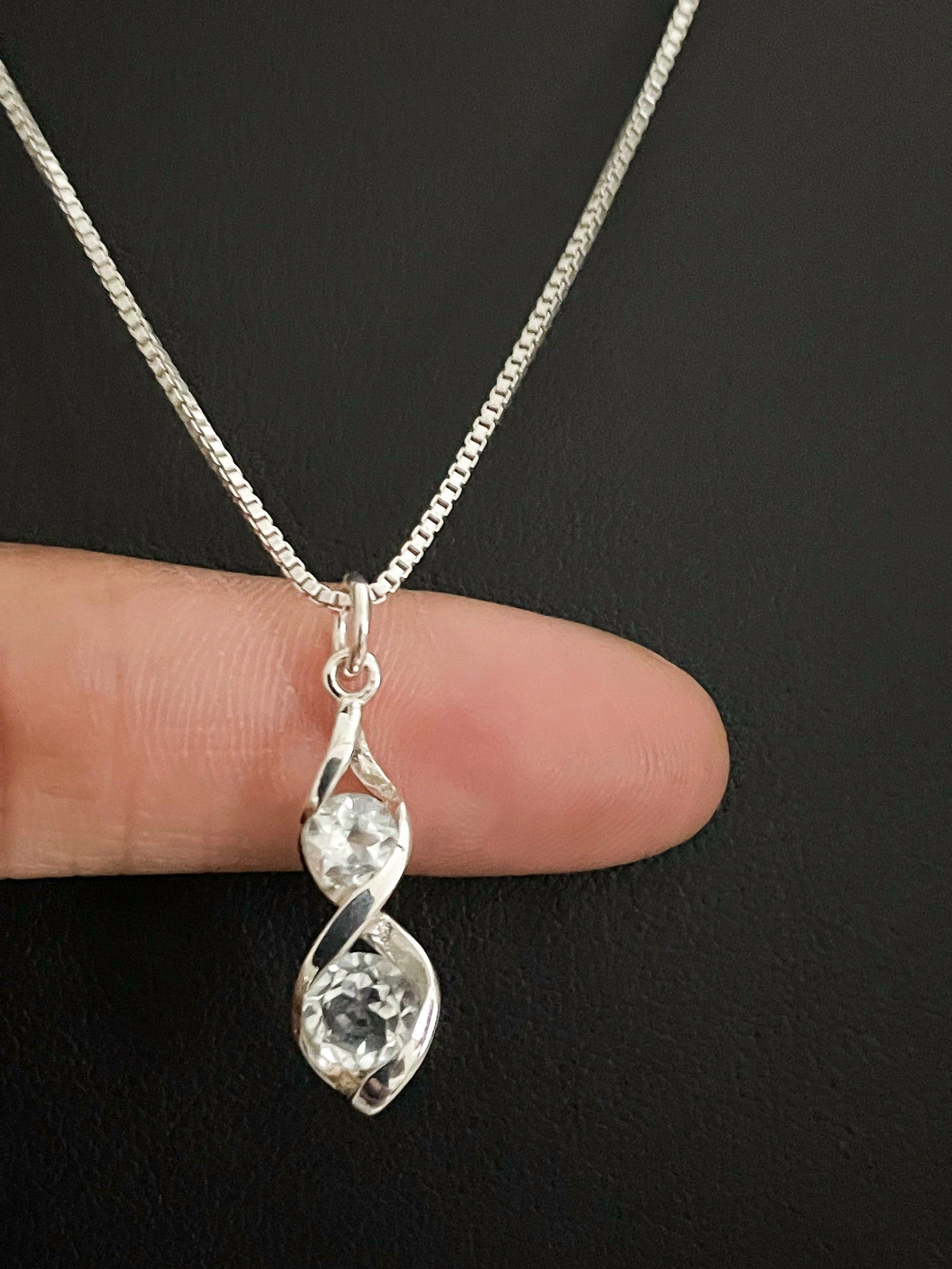 Echte Weiße Topas-Halskette, Sterlingsilber-Weißer Topas-Anhänger, April Birthstone Schmuck, Geschenk Für Freundin, Natürlicher Edelstein Schmuck von VonzJewel