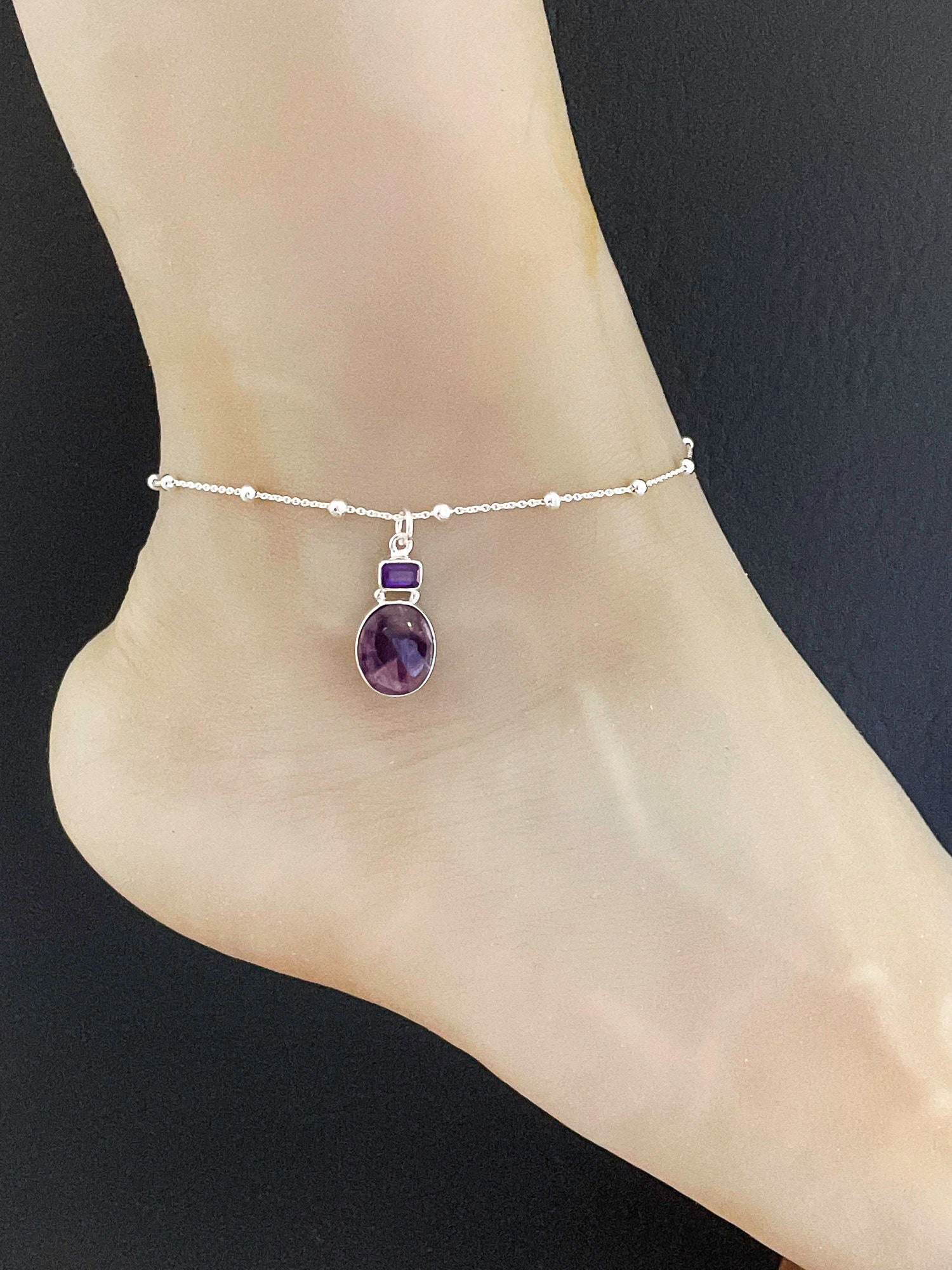 Echtes Amethyst-Fußkettchen, Sterlingsilber-Perlen-Fußkettchen, Amethyst-Charme, Strandhochzeit, Februar Geburtsstein, Valentinstag von VonzJewel