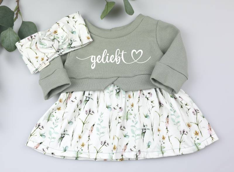 Handmade Baby Outfit - Kleid Mit Passenden Haarband Blumenmuster Geschenkidee Zur Geburt Mädchen Set von Voodulu