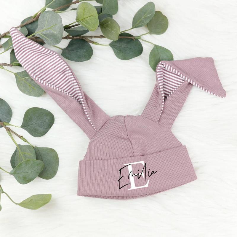 Hasenmütze - Kindermütze Babymütze Beanie Mütze Mauve Streifen Personalisiert Spruch Name Geschenk Geburt Taufe Ostern von Voodulu