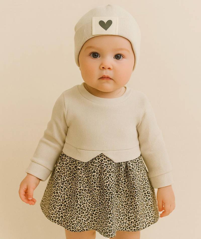 Limited Edition - Mädchenkleid Personalisierbar Beige Leopard Geschenkidee Mädchen, Tunika, Kleid Mit Namen, Handmade von Voodulu