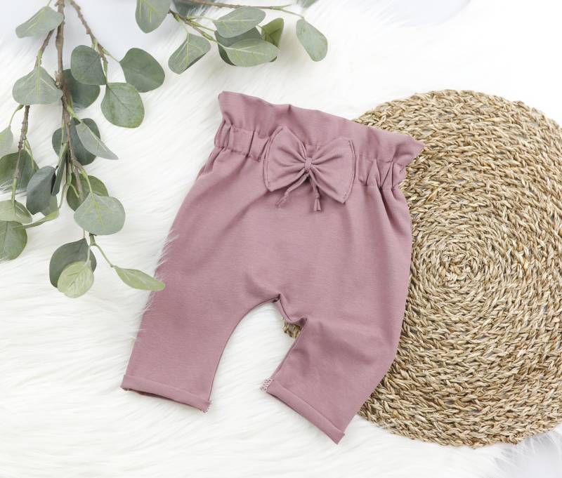Voodulu® Limitiert Pants - Paperbag Schleife Mauve Kuschelhose Baby Kind Mädchen Geschenk Sommerhose von Voodulu