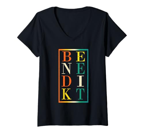 Damen Benedikt T-Shirt mit V-Ausschnitt von Vorname Benedikt