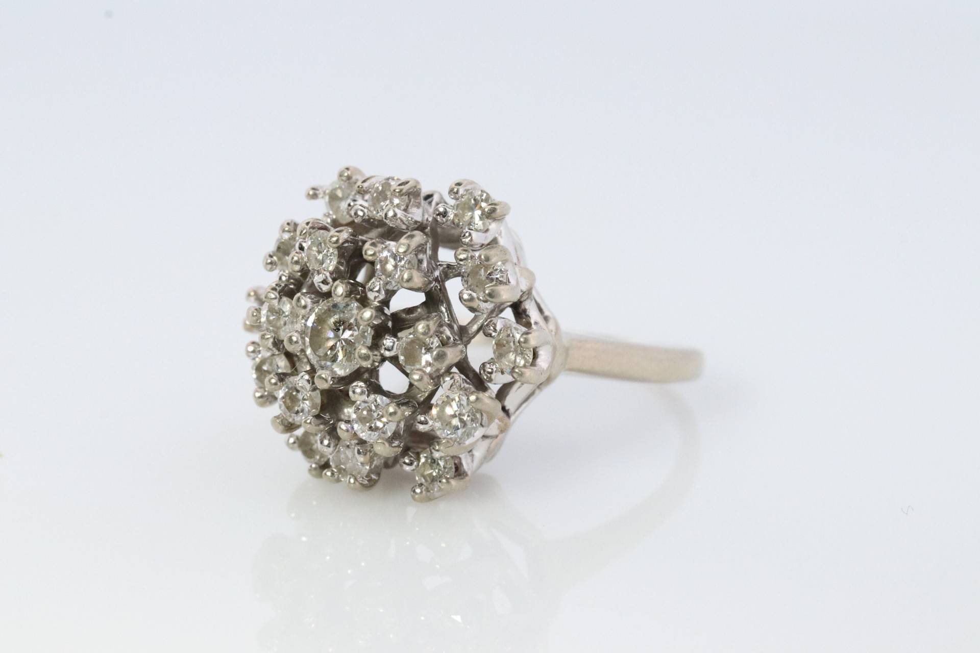 14K Diamant Sunburst Starburst Runder Blumenring. Rund Diamant-Cluster-Wasserfall-Ring. M(222 von VoxMarket