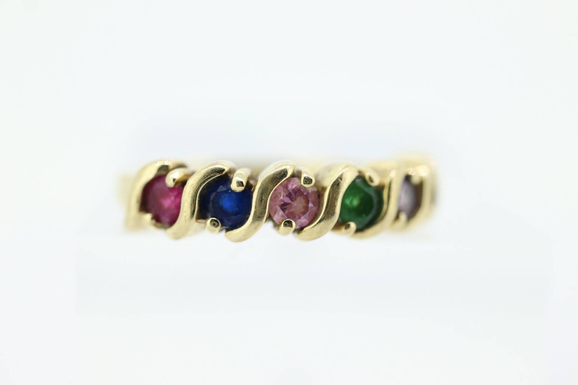 Multi-Color Edelstein Ring. 10K Eternity Band. Rubin Saphir Topas Smaragd Amethyst von VoxMarket
