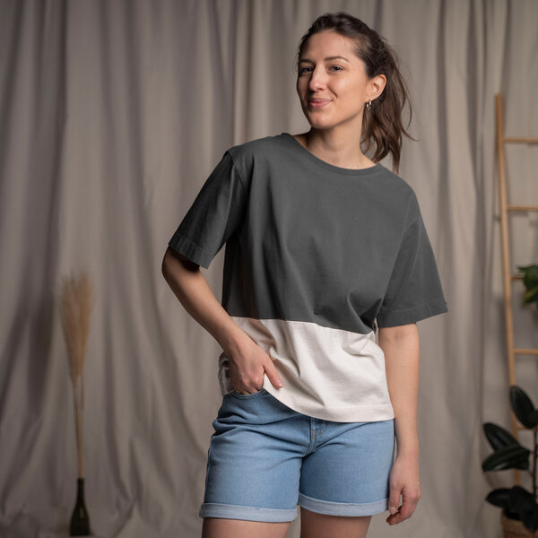 Vresh Clothing Jenniv - Loose T-Shirt aus Biobaumwolle von Vresh Clothing