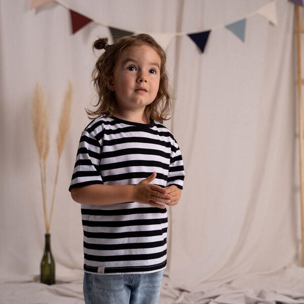 Vresh Clothing Mini Streivenhörnchen - Gestreiftes T-Shirt aus Biobaumwolle von Vresh Clothing