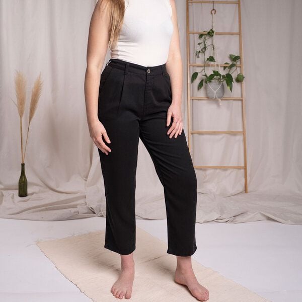 Vresh Clothing Vabia - Slacks aus Tencel von Vresh Clothing