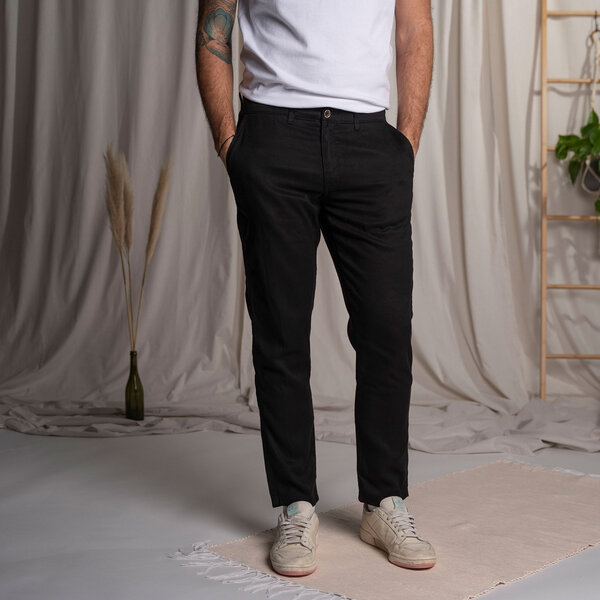 Vresh Clothing Vabian - Chino Hose aus Tencel von Vresh Clothing